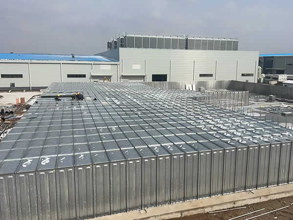 大刚度双弧肋大模块水箱01